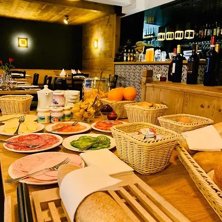 Hotel Scuol 2* Scuol